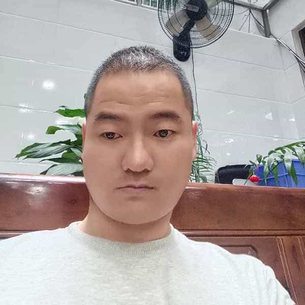 37岁岁福建单身帅哥 - 海北吉缘网