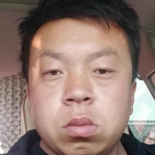 32岁岁内蒙古单身帅哥 - 海北吉缘网