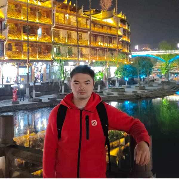 39岁岁广东单身帅哥 - 海北吉缘网