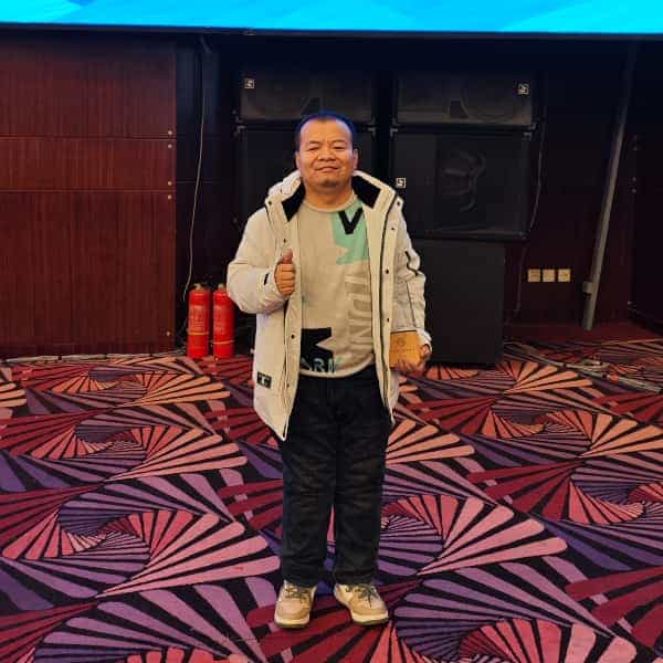 40岁岁辽宁单身帅哥 - 海北吉缘网
